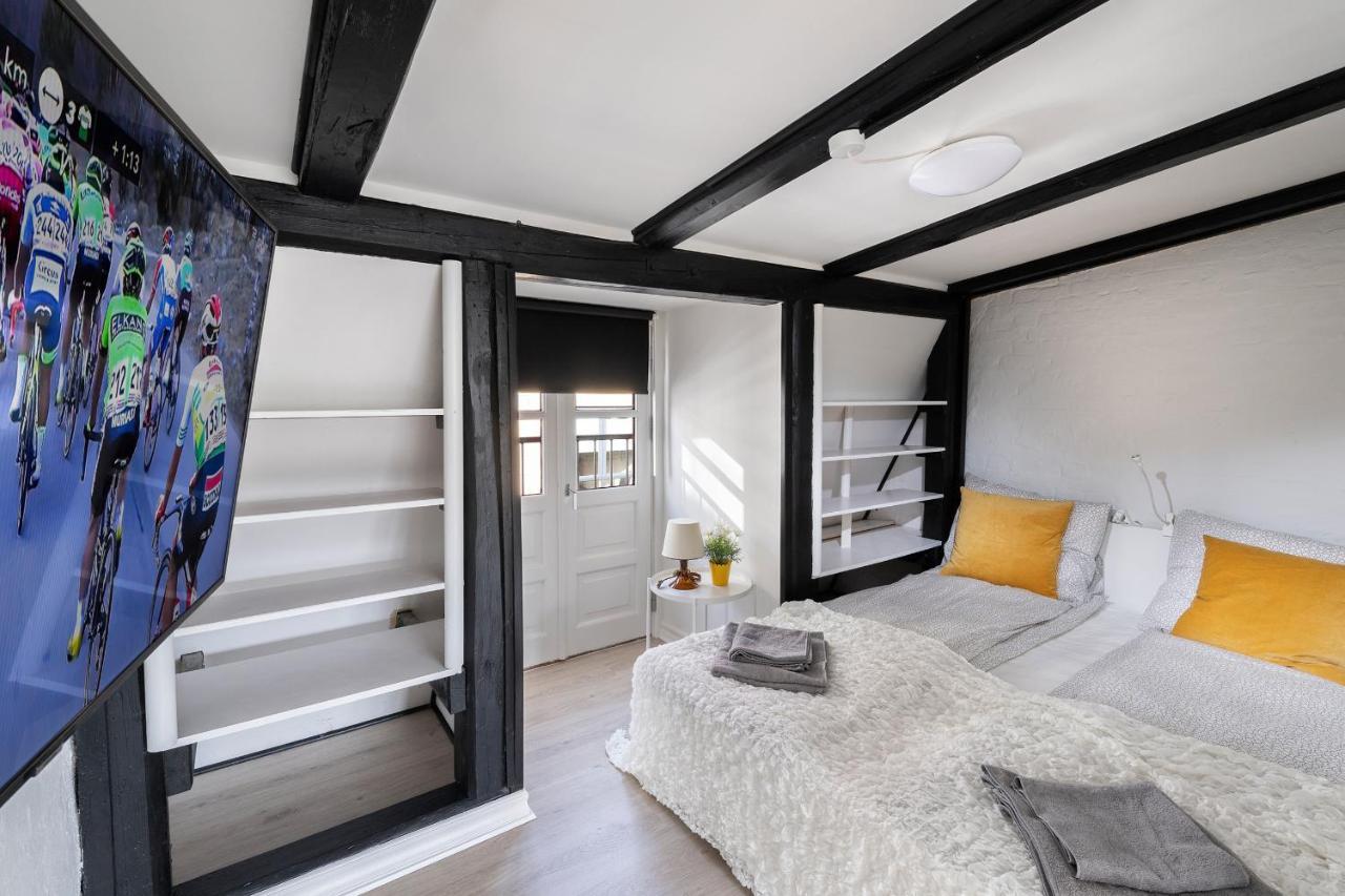 Aday - Apartment Suite 4 Aalborg Center Ngoại thất bức ảnh